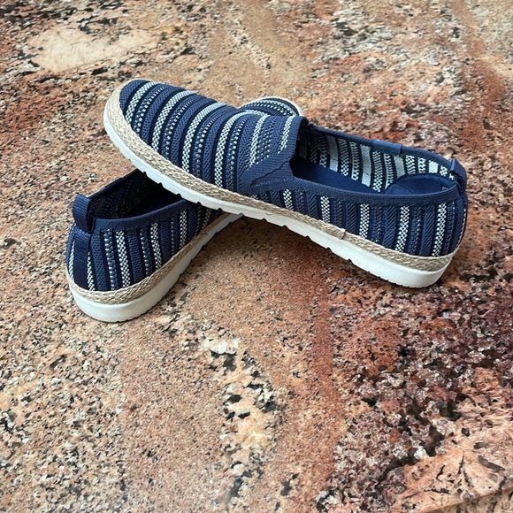 Bobs Memory Foam Stripe Skechers Flexapadrille Size 8 Gently Worn Like New - Picture 5 of 10